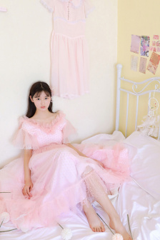 女友的作品